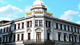 Casa Capsa, istorie cu prajituri