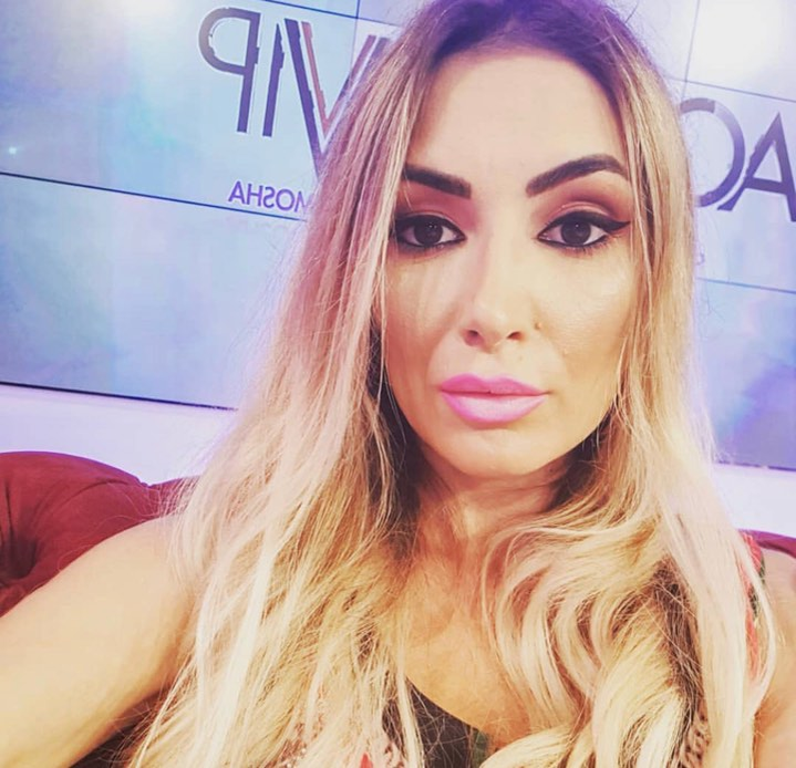 Prima imagine cu Sexy Brăileanca după ce și-a făcut intervenție estetică la nivelul feței