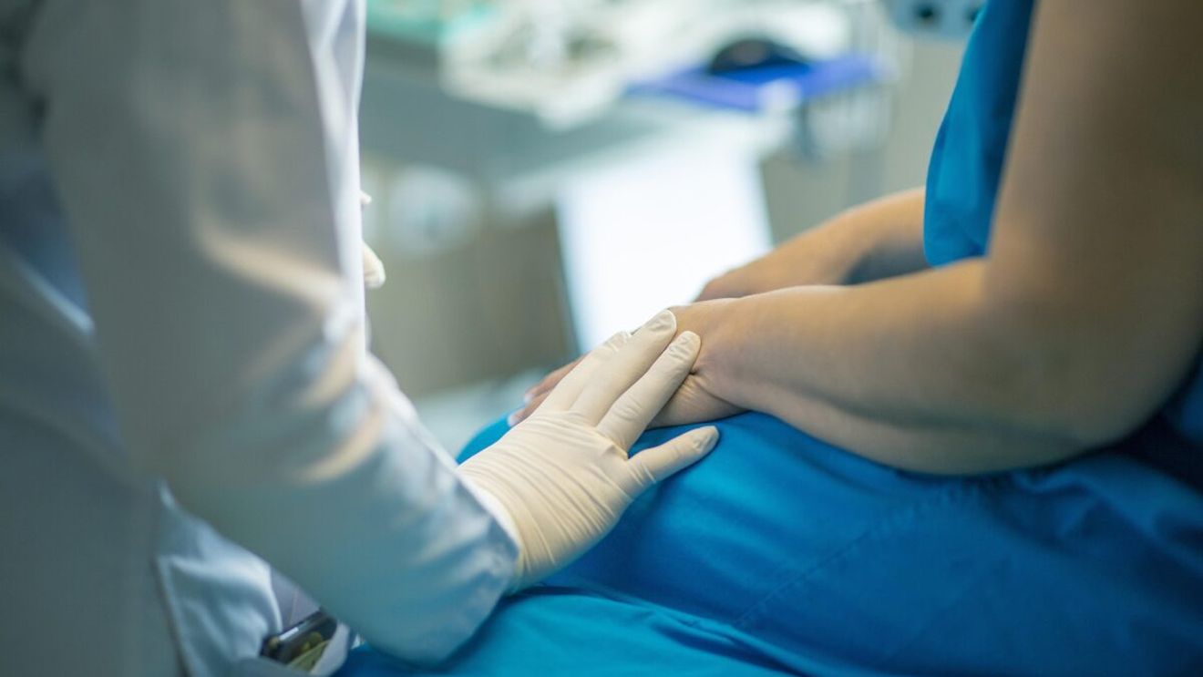 Care e starea de sănătate a celor două adolescente lovite de un șofer drogat
