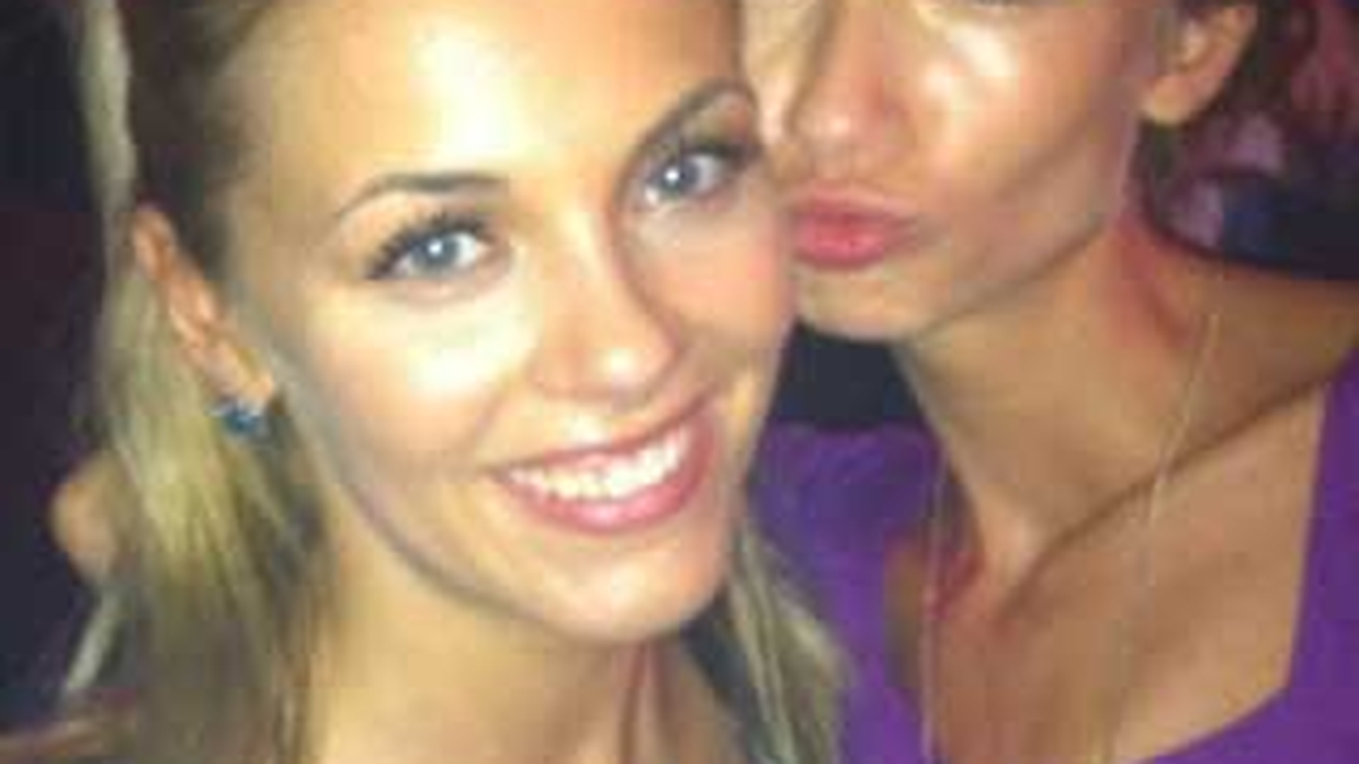 Madalina Draghici s-a distrat in club cu Andreea Ibacka, Tania Budi si Diana Dumitrescu!