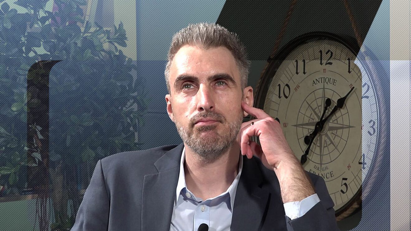 Expertul trădaților în dragoste a avut pistolul la tâmplă, iar acum deconspiră amantlâcurile! Atenție, infidelilor! ”Astea vor apărea clar!”