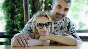 Dani Oțil a rămas șocat! Monica Davidescu a făcut anunțul, în direct, despre Aurelian Temișan: „Am primit un divorț”