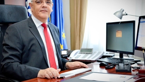 Poliţia a intrat pe fir! Părintele SMURD-ului, terorizat pe Facebook de un copil!