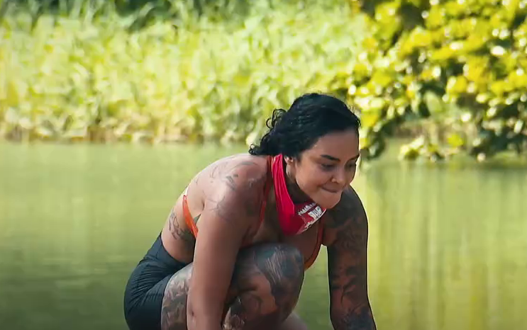Naba Salem, scoasă pe targă de la Survivor 2026. Ce a pățit Faimoasa în timpul probei