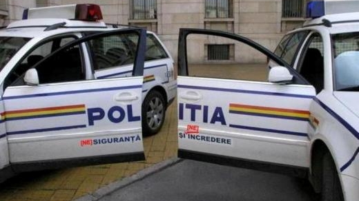 Scandal cu politisti! Un tanar sustine ca a fost rupt in bataie de oamenii legii