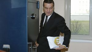 Mărturii în premieră. Milionarul plănuise o mega-lovitură. Gigi Becali a încercat să ia un super-fotbalist cu un sac de bani: ”Când am intrat la Palat…”