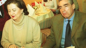 Adevăratul motiv pentru care MIOARA ROMAN a divorţat de PETRE ROMAN: ”Lumea nu ştie că... ”