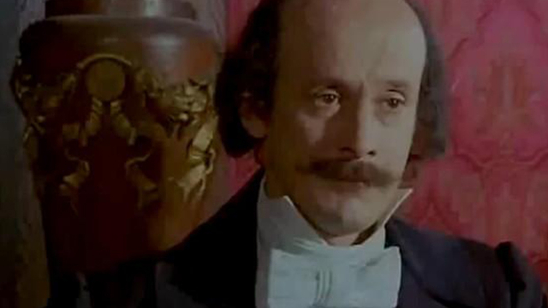 Mustaciosul inalt si chel din "Operatiunea Monstrul" a ajuns la 73 de ani! Ce face in Germania