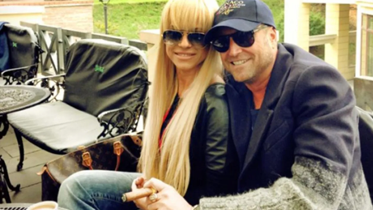 Dovada ca sunt impreuna! Ce i-a facut Catalin Botezatu Andei Adam, in direct la TV in urma cu cateva minute