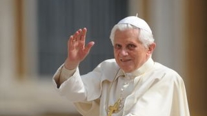 Vaticanul a declarat inchis cazul privind documentul ofensator la adresa Papei Benedict al 16-lea