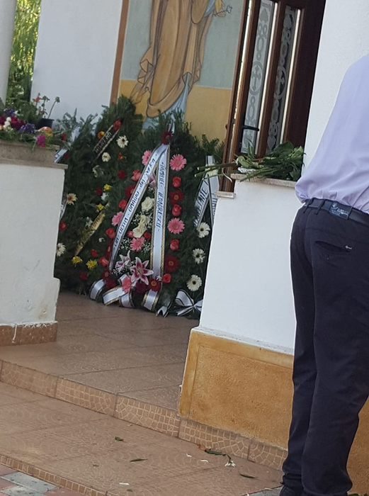 EXCLUSIV. Singurele imagini de la înmormântarea iubitului Oanei Radu! Mama lui Alin, strigăt de disperare: „Mumă, ce rău i-ai făcut!”