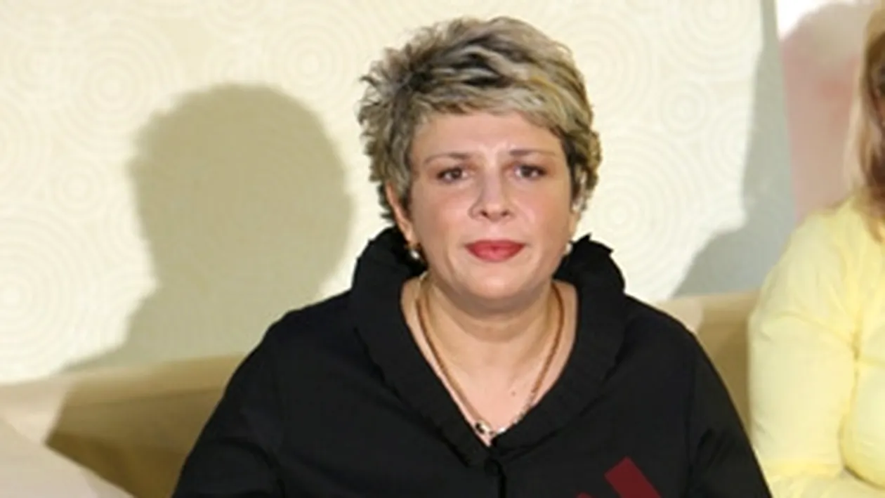 I-au sugerat sa faca un copil cu Adrian Minune