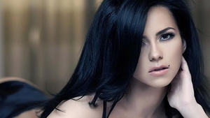Inna, schimbare de look neasteptata! Cantareata a strans MII de like-uri