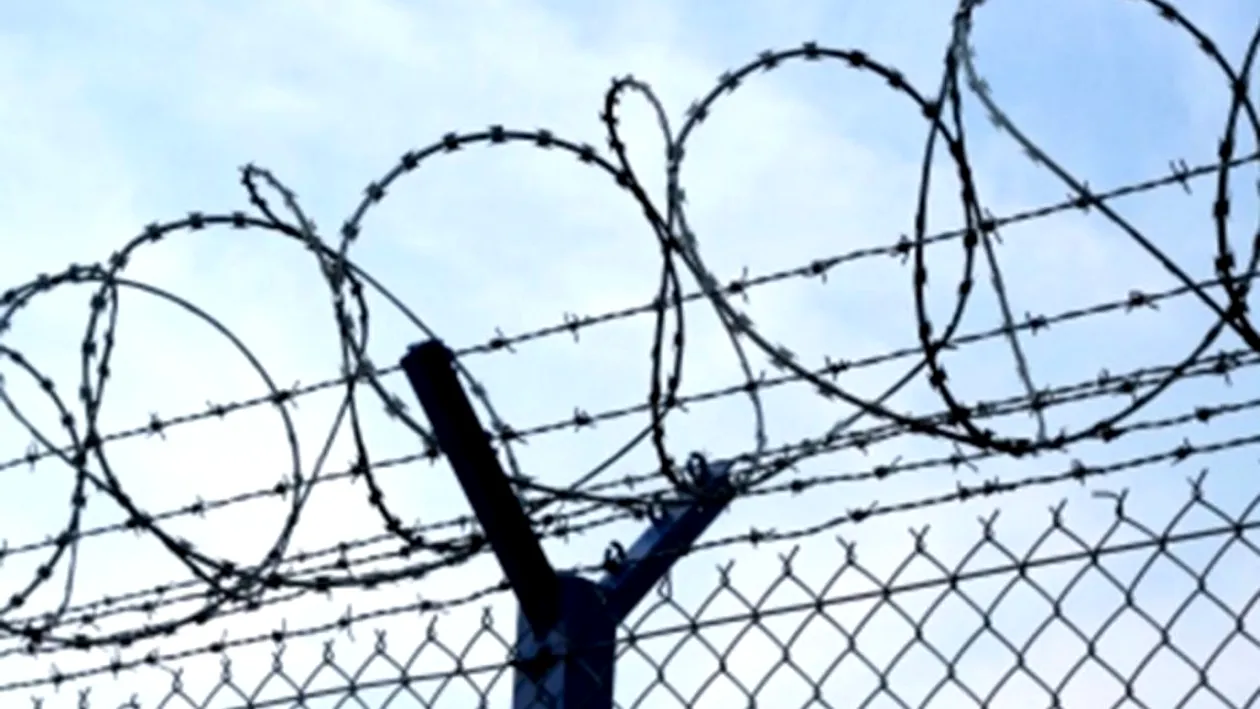 Tentativă de evadare din Penitenciarul Poarta Albă! Doi tineri au fost prinși după nouă ore de căutări. Unde se ascunseseră