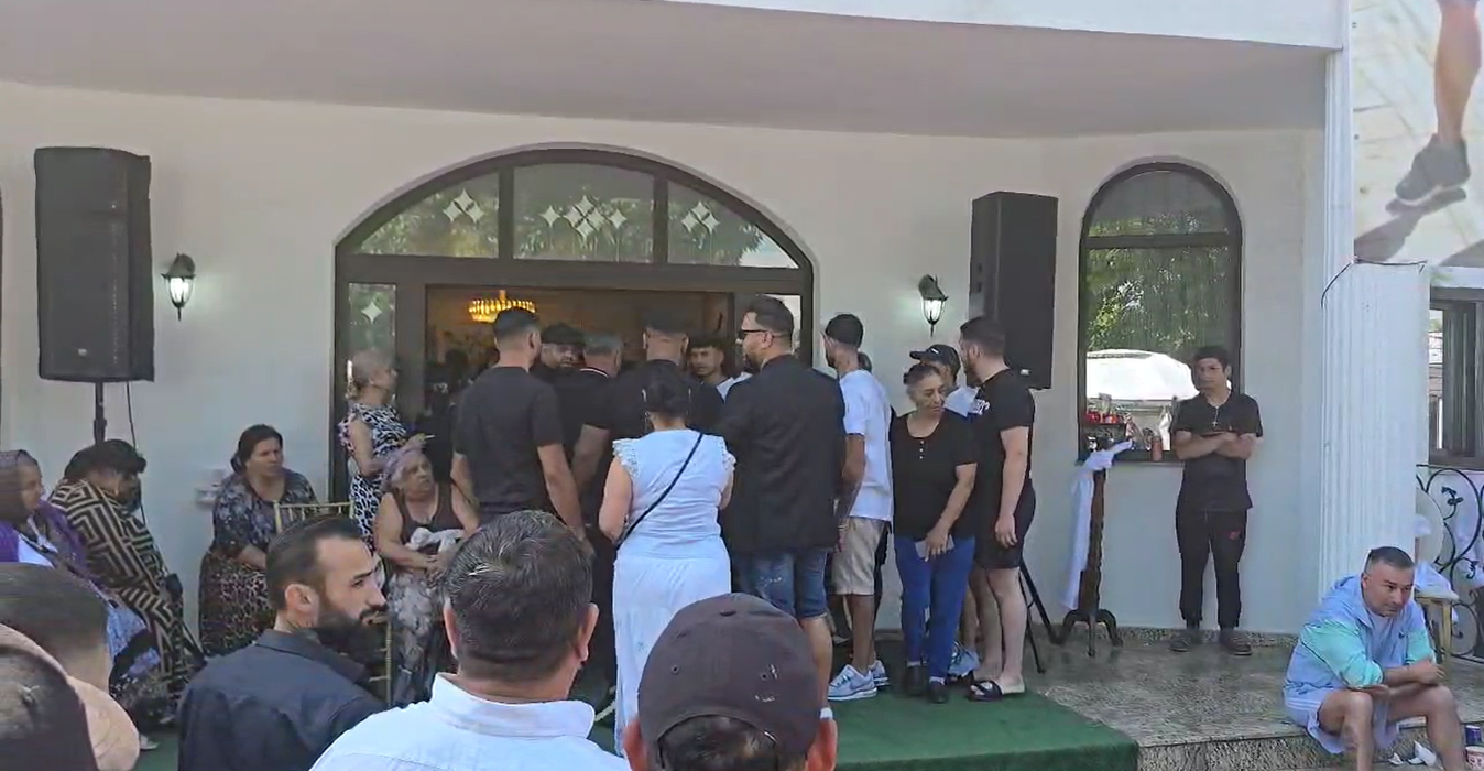 Ciprian Pian, condus pe ultimul drum! Imaginile durerii în 100 de fotografii