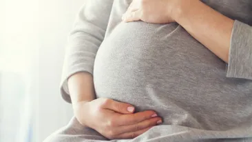 Covid-19 face încă o victimă în rândul femeilor gravide. Ce s-a întâmplat cu bebelușul