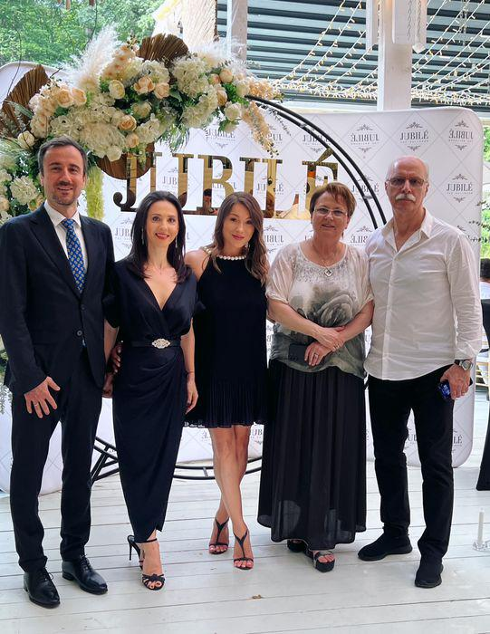 Octavian Bellu și Mariana Bitang la nunta Larisei Iordachea