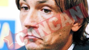 Bonetti a tras cu dintii de cascaval