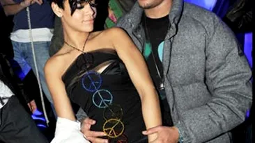 Chris Brown se ia la intrecere cu Rihanna! Artistul ar putea canta in Romania inaintea ei!