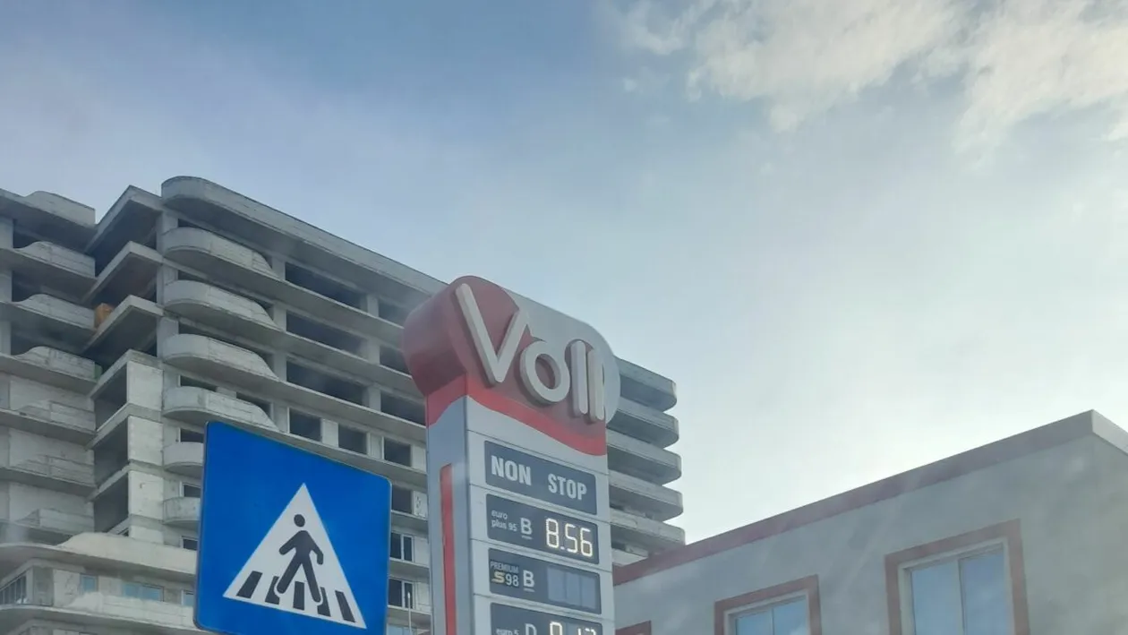 Cât a ajuns să coste un litru de motorină în Mamaia. Turiștii au crezut că nu văd bine