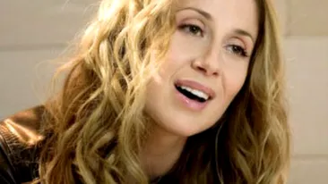 Lara Fabian a avut parte de o surpriza de proportii de la publicul de la Sala Palatului!