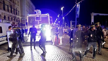 Atac la Marsilia: o maşină a intrat în mulţime şi a ucis o persoană