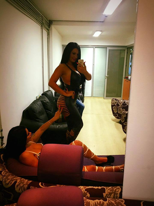 Dana Badea a rupt tăcerea după ce s-a spus că a fost amanta lui Florin Salam! Ispita de la Insula Iubirii nu se ascunde deloc: “Mă plăteau…”