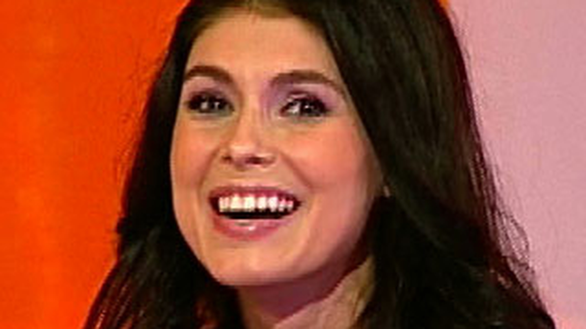 Sanziana Negru face Revelionul la Paris! "Francezii nu stiu sa se distreze ca romanii"
