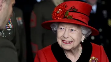 Regina Elisabeta are un telefon mobil criptat. Pentru ce îl utilizează