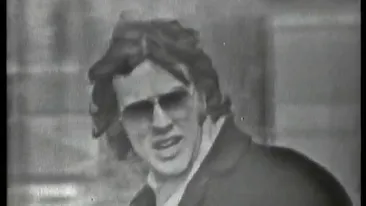 Pusca si cureaua lata, ce rocker era odata! Uite cum arata Gabriel Cotabita pe cand avea 23 de ani! Il recunosti?