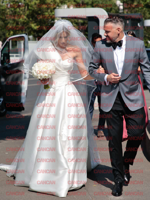Tinu Vidaicu a condus-o pe Gabriela Prisăcariu la altar/ Foto: CANCAN.RO