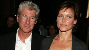 Anul despărţirilor! Actorul american Richard Gere a divorţat de soţia sa, Carey Lowell: "Vor încerca să rămână prieteni"