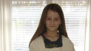 A MURIT injunghiata de 19 ori! Motivul halucinant pentru care una dintre fetitele ei a scapat cu viata