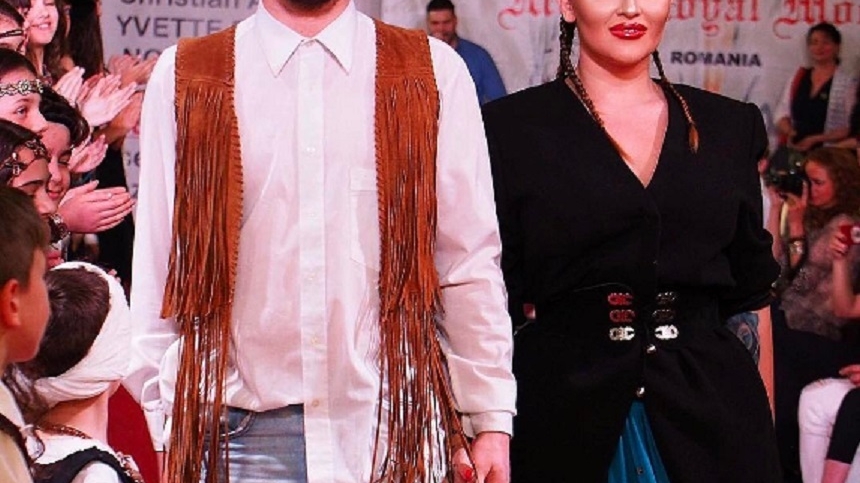 FOTO / Oana Radu şi-a părăsit iubitul ca să se dedice mai mult carierei: "Cred că atunci când iubeşti pe cineva, îl susţii în ceea ce face"