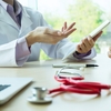 Concediul medical poate dura mai mult de o lună! Cine poate prelungi certificatul și în ce condiții