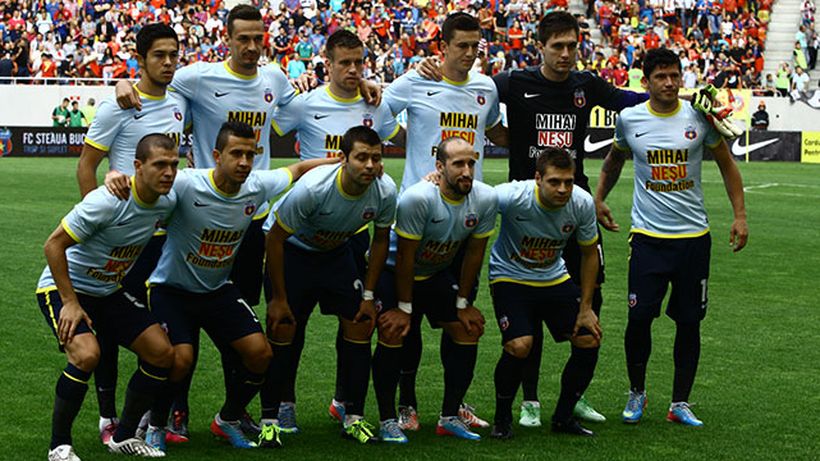 Cand Gigi nu e acasa, Adelina Pestritu se bucura… in loja! Ce nu s-a vazut la TV la meciul dintre Steaua si FC Brasov