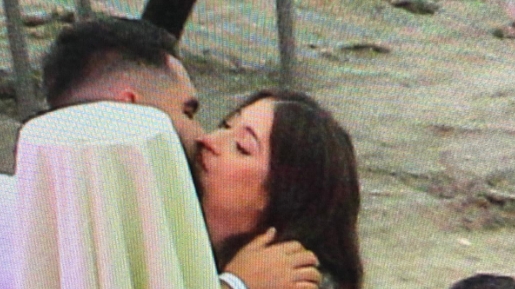 Nicole Cherry şi iubițelul, scene fierbinți la malul mării! Martorii s-au înghesuit să-i pozeze