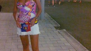 Si-a revenit spectaculos dupa ce a fost violata de doctorul Tranca si a cazut pe geam! Uite cum i-a innebunit Andreea pe suporterii stelisti cu silicoanele!