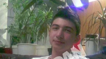 Mama lui Andrei, pustiul de 16 ani din Ferentari, injunghiat in inima de cel mai bun prieten, are o teorie-soc despre moartea copilului ei! A facut o pagina pe Facebook ca sa-si strige durerea!