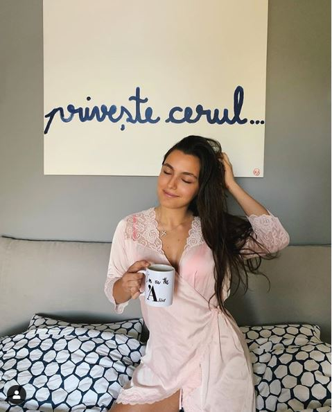 Alexia Eram a transmis mesaje acide pe Instagram! Cine a înfuriat-o la culme pe fiica Andreei Esca