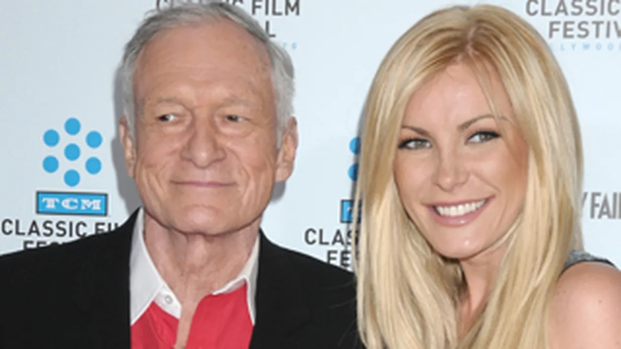 Hugh Hefner a ramas aproape surd de la prea multa Viagra