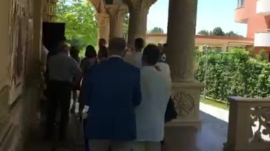 Adrian Năstase îşi botează nepoţelul