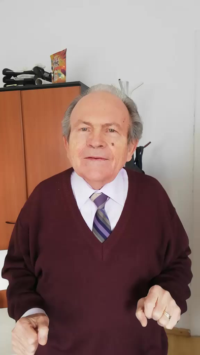 Cel mai viral bătrânel de pe TikTok e din România! Ce face pentru mii de like-uri e ireal