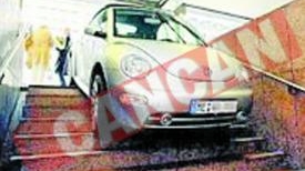A parcat masina la metrou