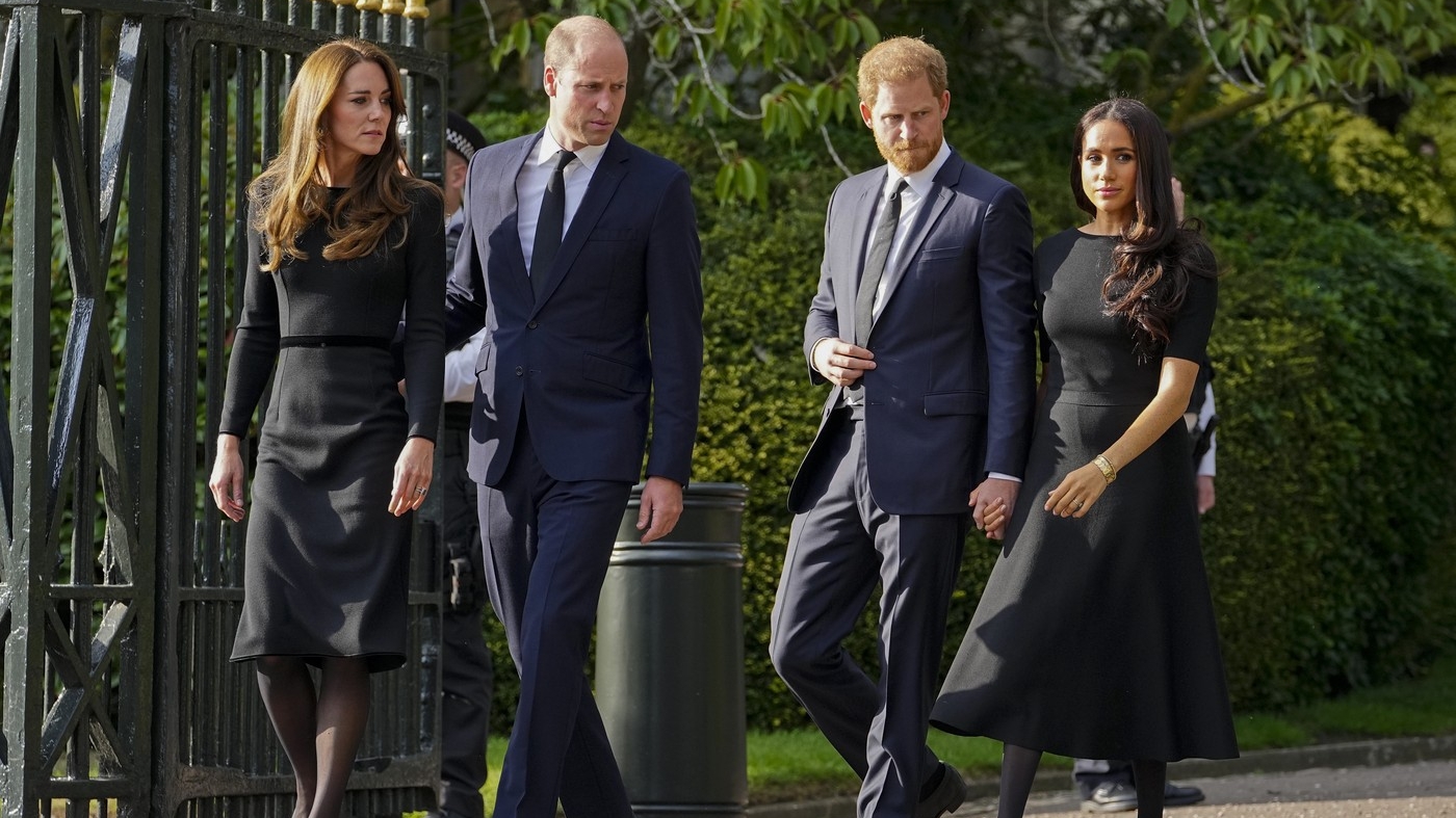 Lacrimi și suspine pentru Meghan Markle. Durerea a fost cauzată de Prințul William