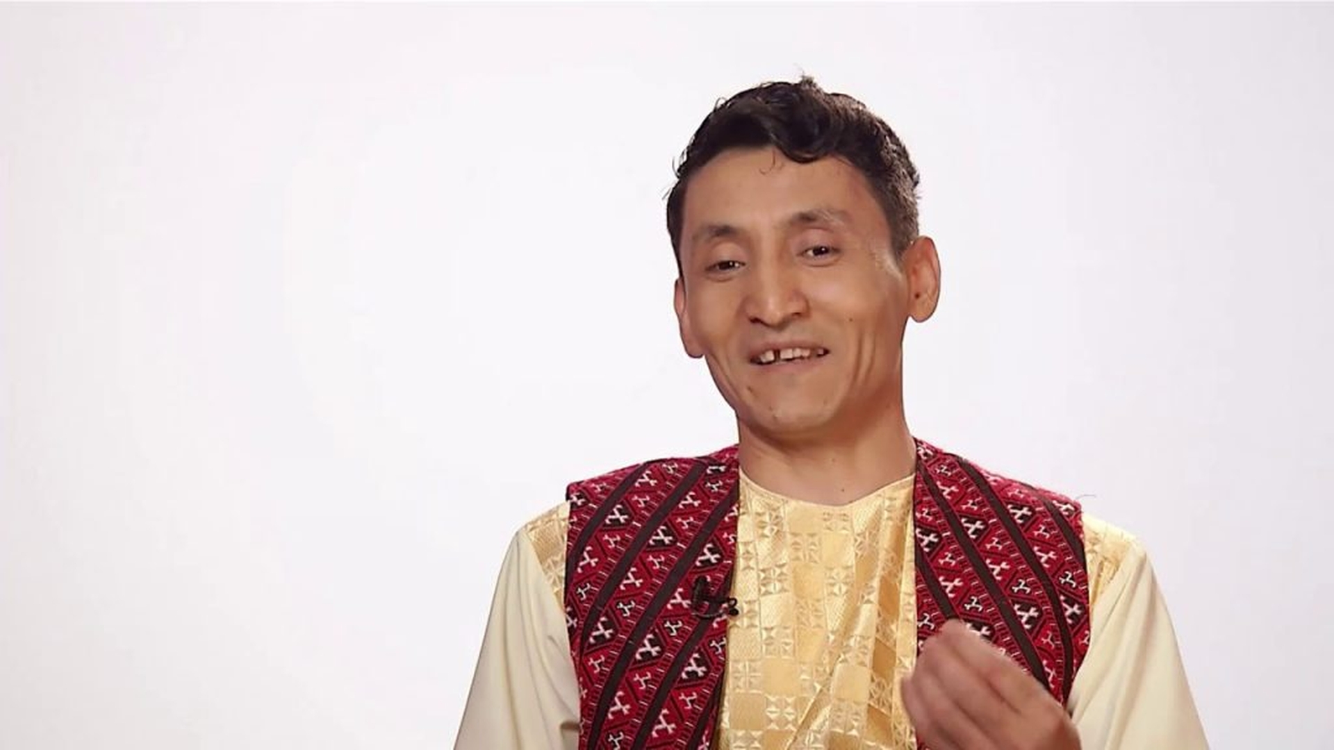 Un concurent de la ”Chefi la Cuțite”, poveste de viață cutremurătoare: ”Pe tata l-au tăiat acolo, la poartă...”