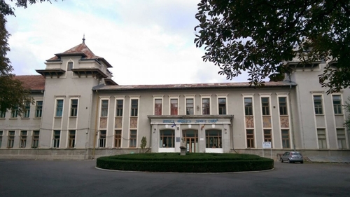 Focar de coronavirus într-unul dintre cele mai mari colegii din Iași. Opt elevi sunt bolnavi de COVID-19
