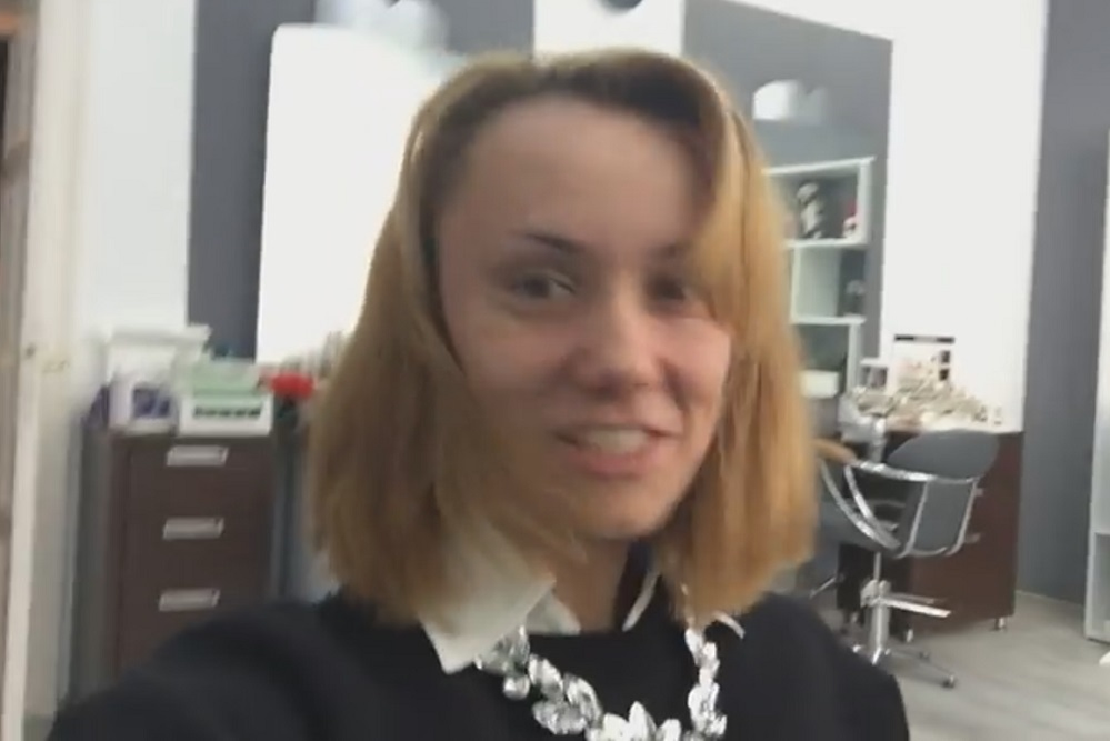Oana Ioniţă s-a tuns scurt! Fosta „bebeluşă” a spus ce va face cu părul ei din care poate fi făcută o perucă