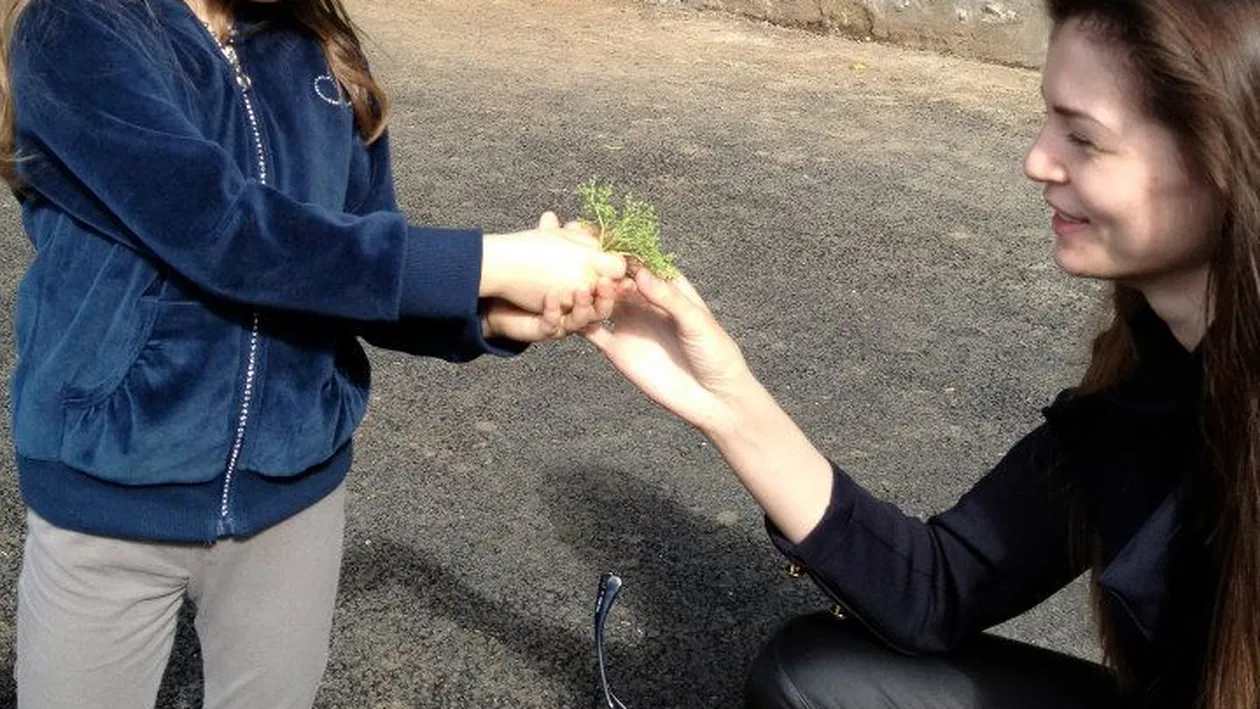 Emoţionant! Mesajul cutremurător al Monicăi Gabor pentru fetiţa ei, Irinuca! Citeşte ce i-a scris modelul micuţei!