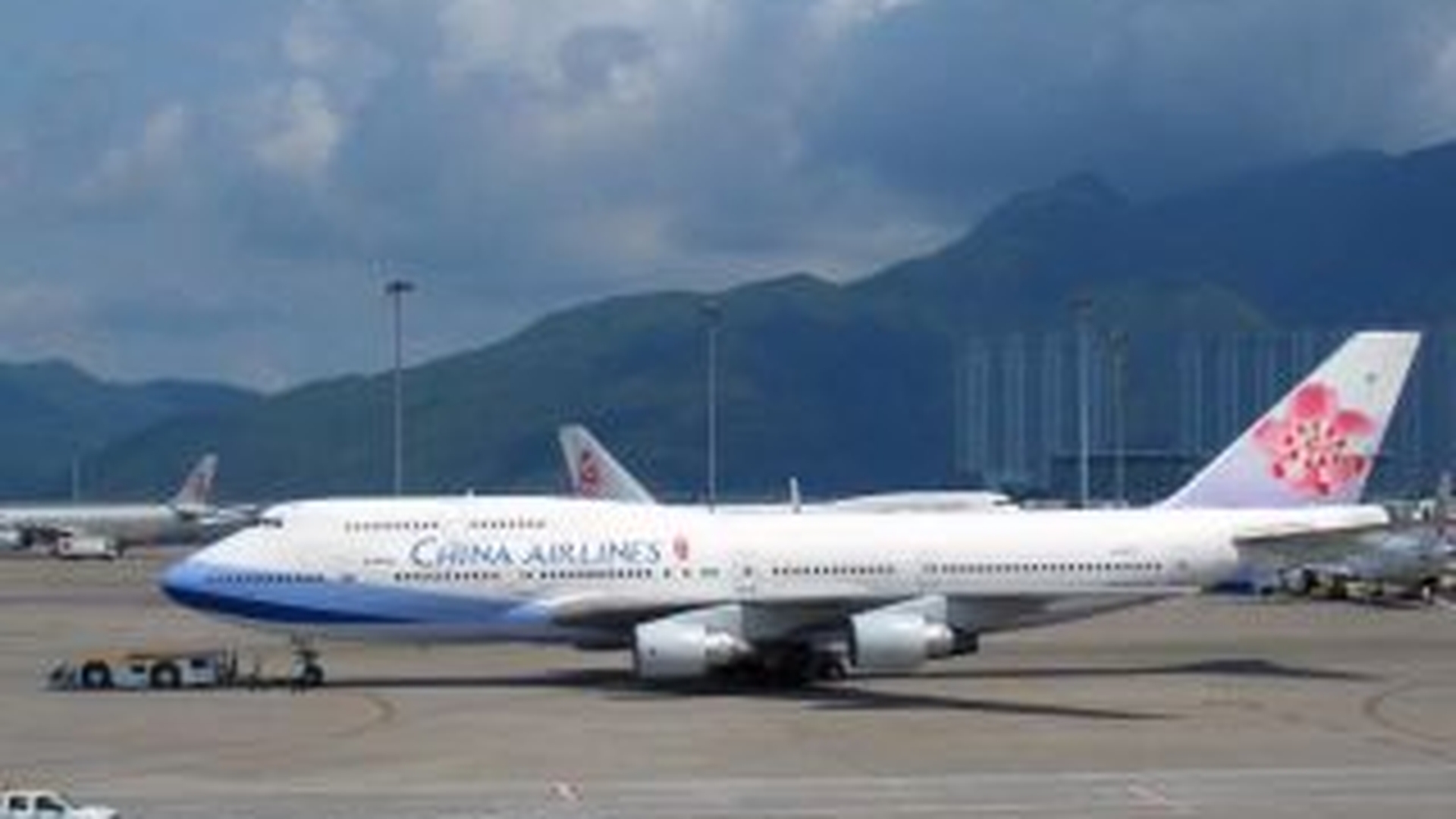 Un avion a aterizat de urgenta in China, dupa ce un pasager a glumit ca are o bomba